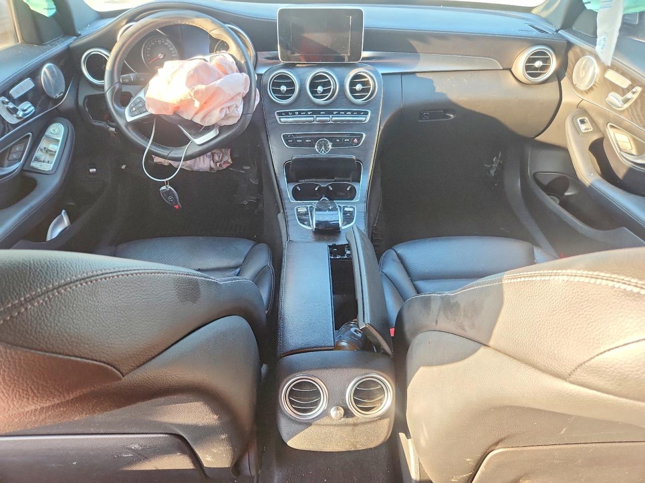 Mercedes-Benz C-Class 300