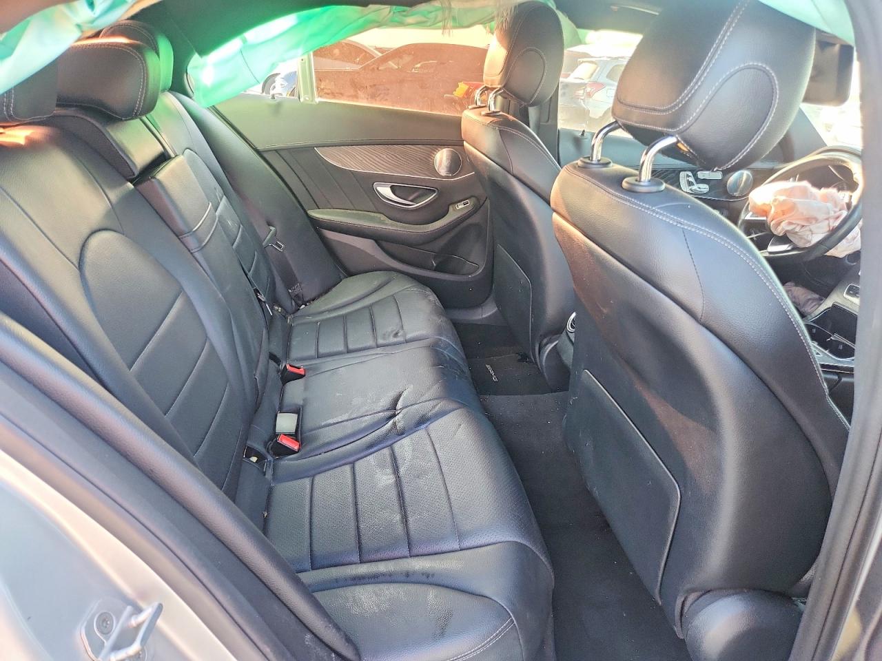 Mercedes-Benz C-Class 300