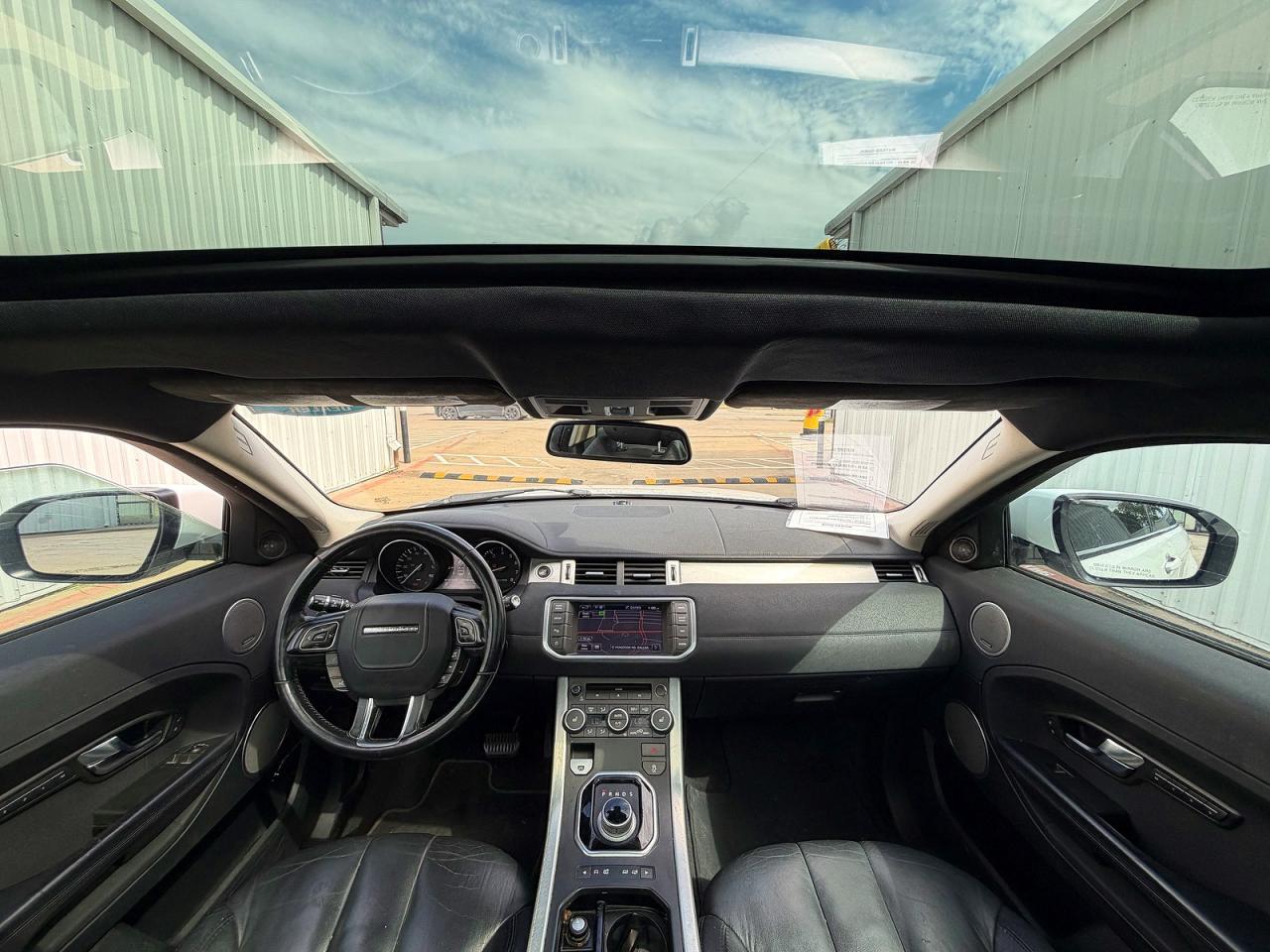 Land Rover Range Rover Pure Premium