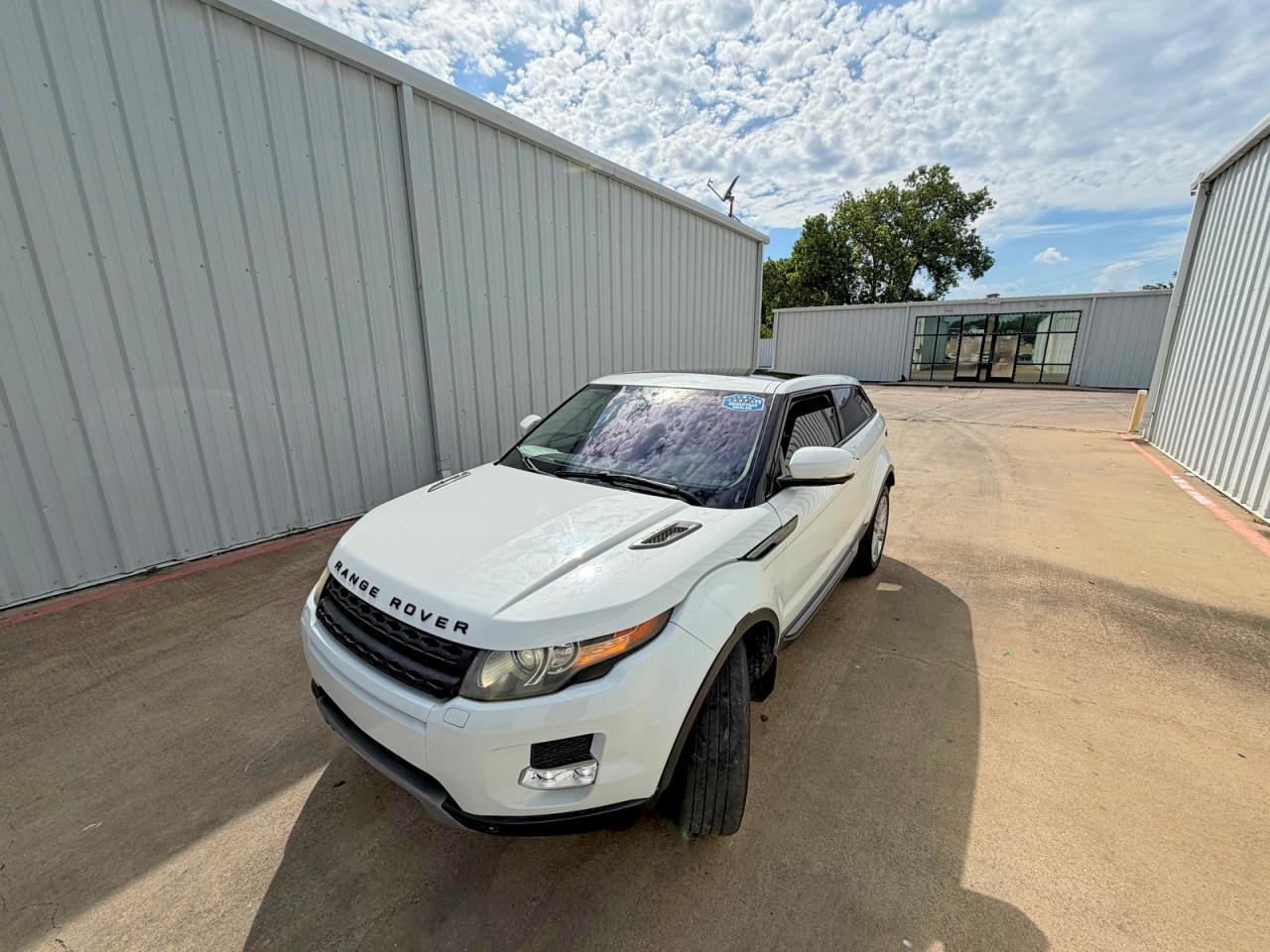 Land Rover Range Rover Pure Premium