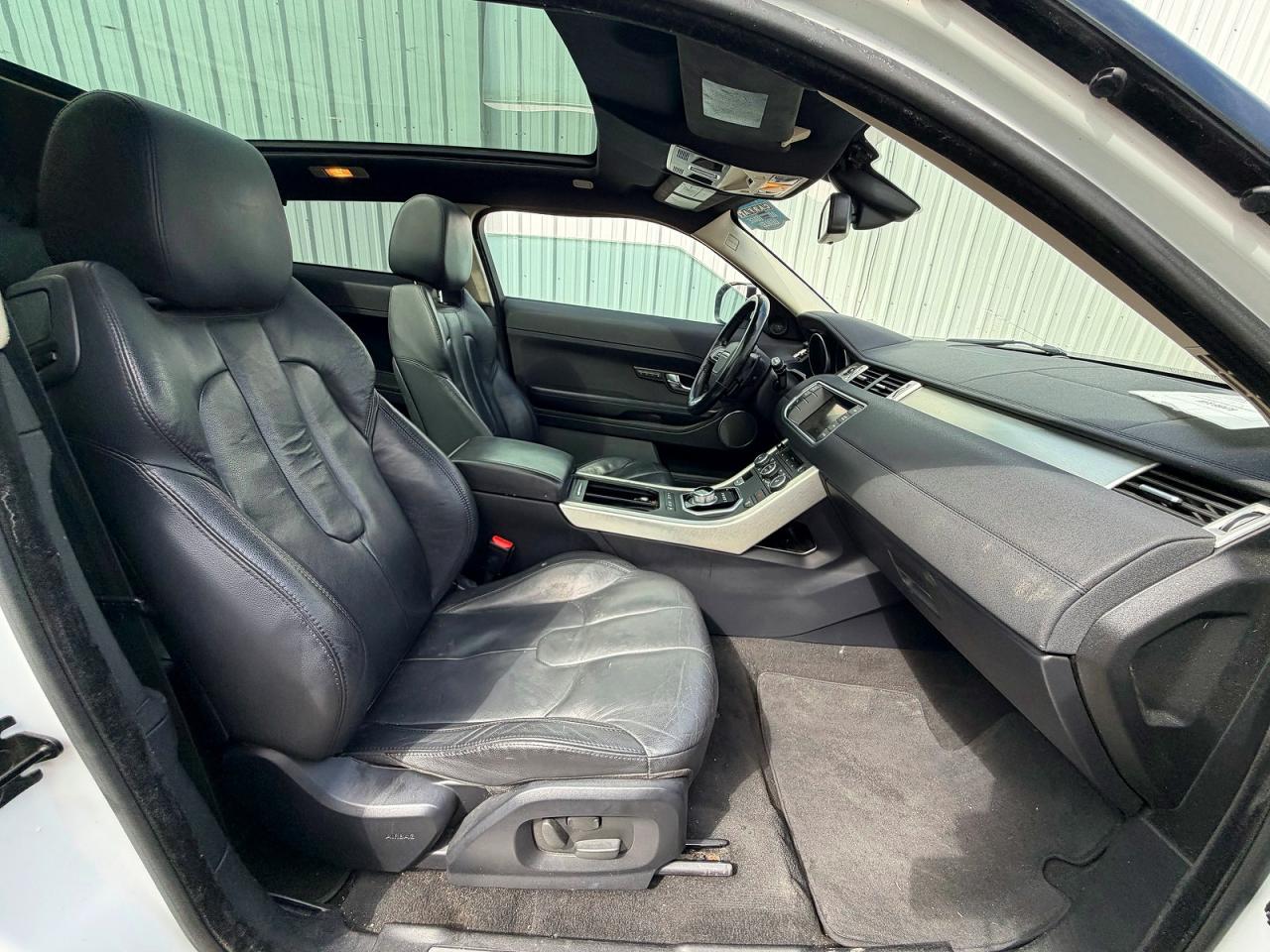 Land Rover Range Rover Pure Premium
