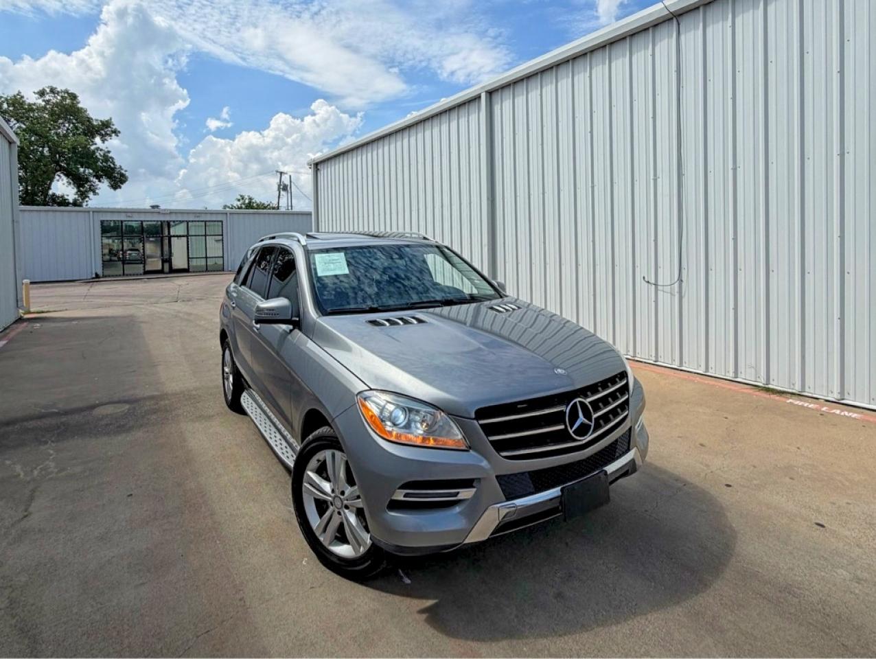 Salvage Mercedes-Benz M-Class Image