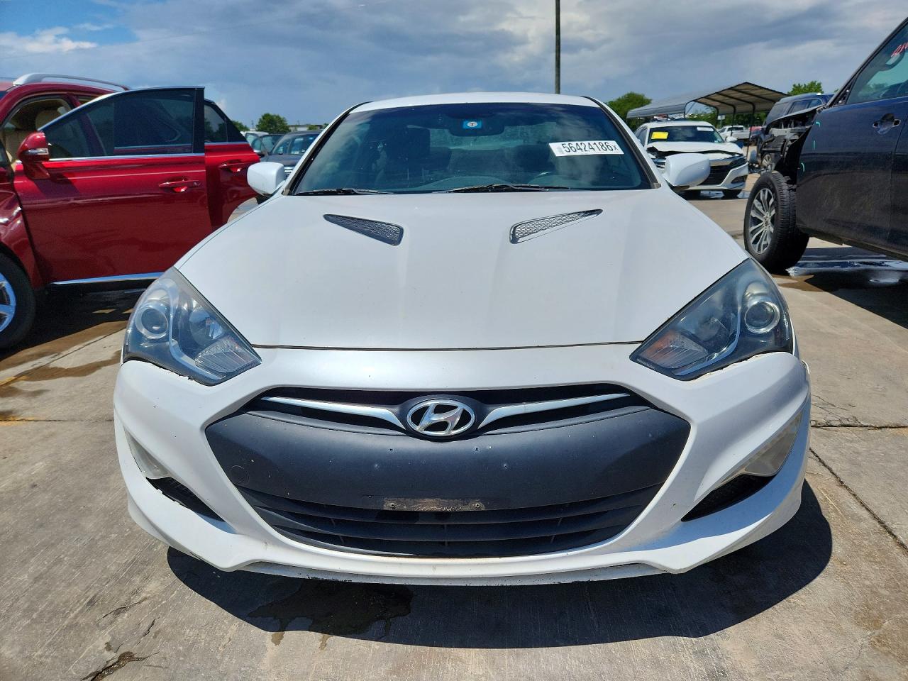 Hyundai Genesis 2.0t