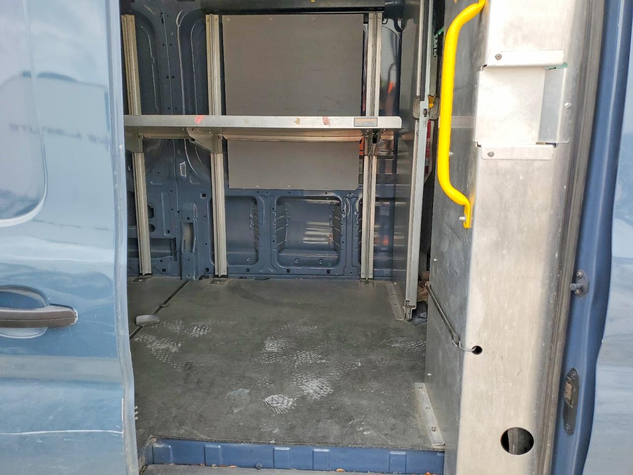 Ford Transit T-250