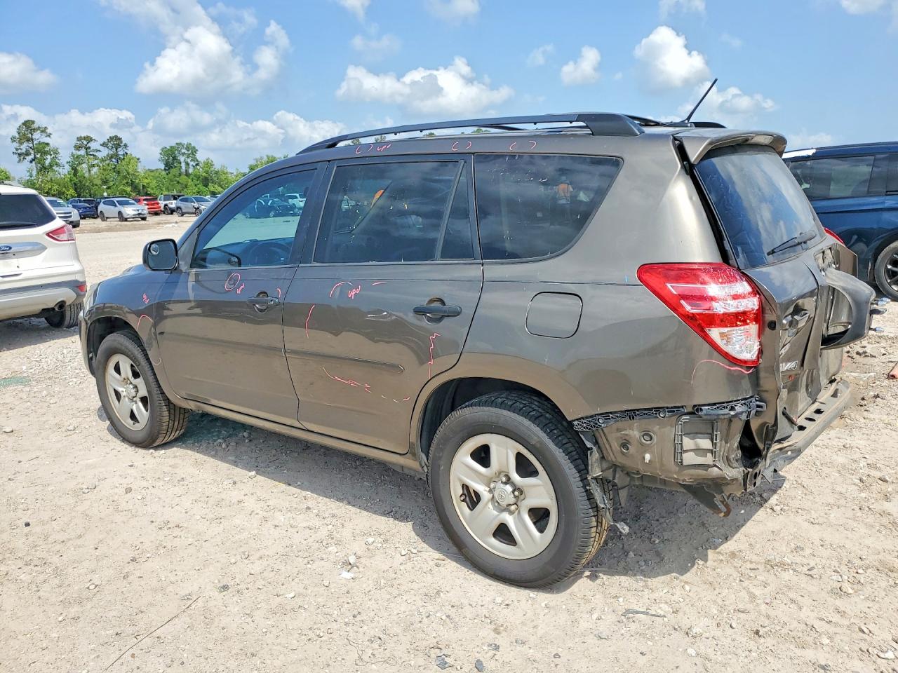 Toyota RAV4 Base