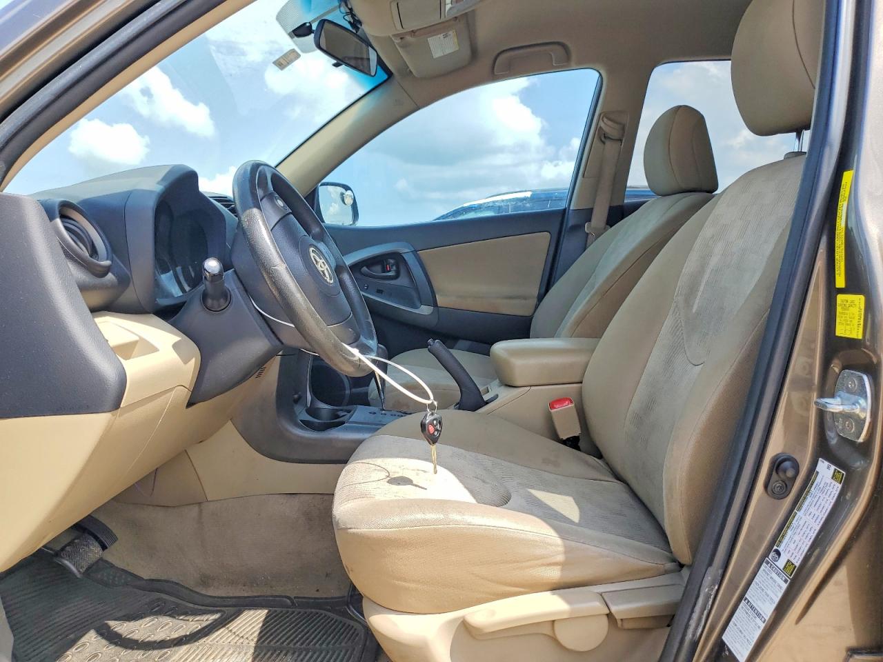 Toyota RAV4 Base