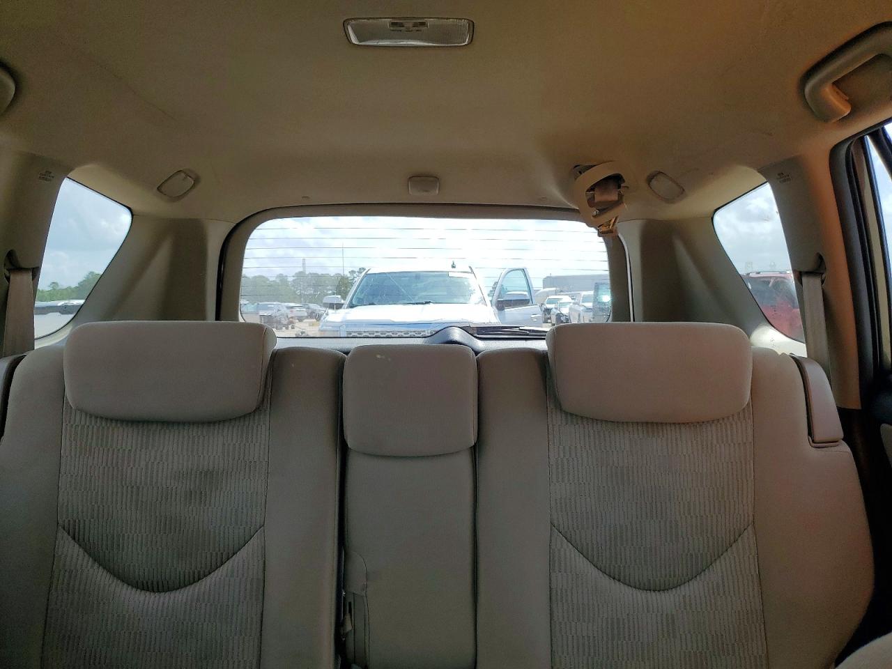 Toyota RAV4 Base