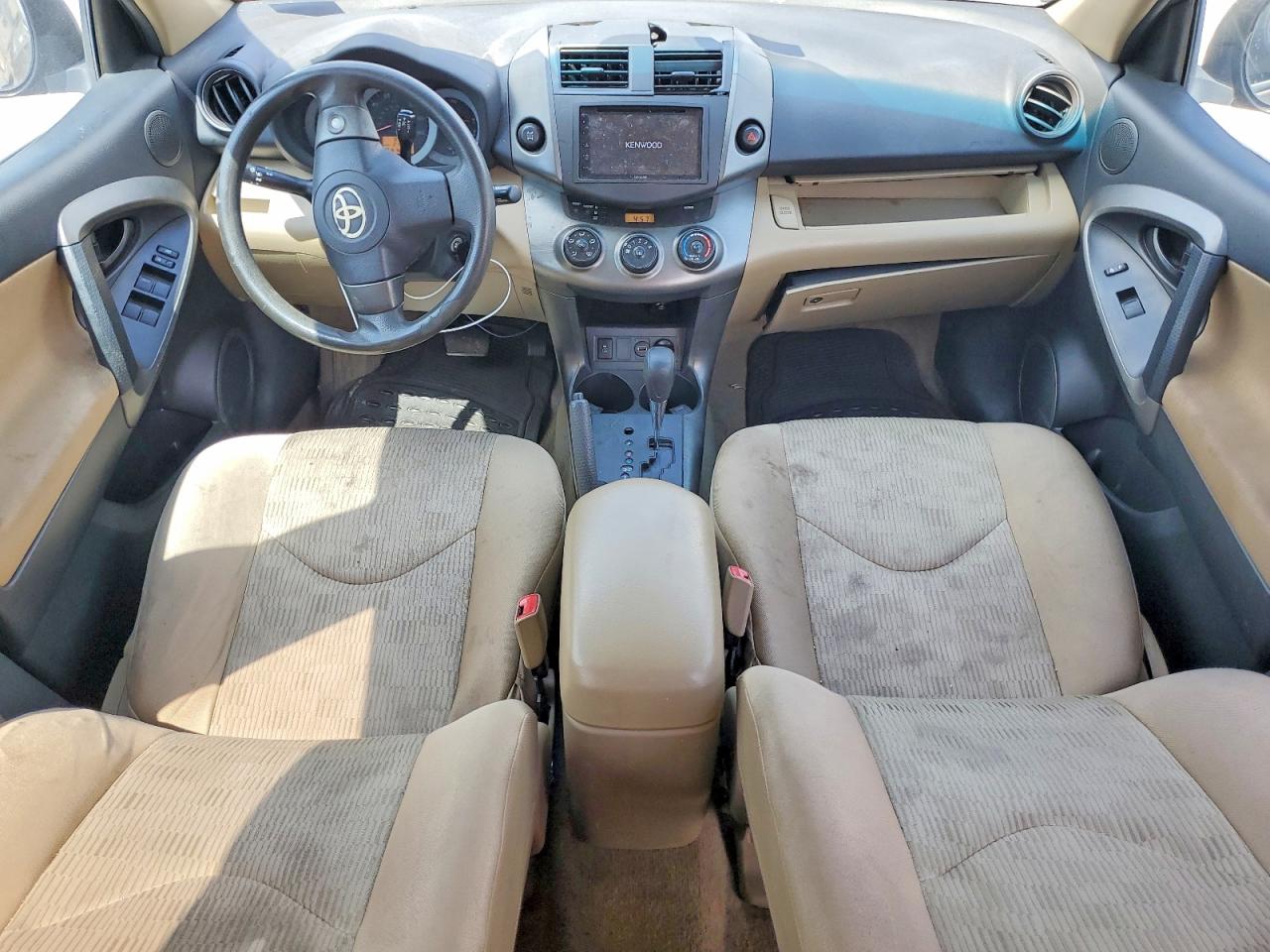 Toyota RAV4 Base