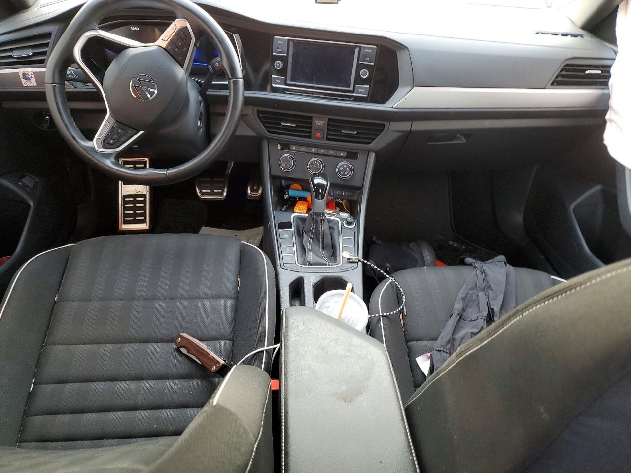 Volkswagen Jetta Sport