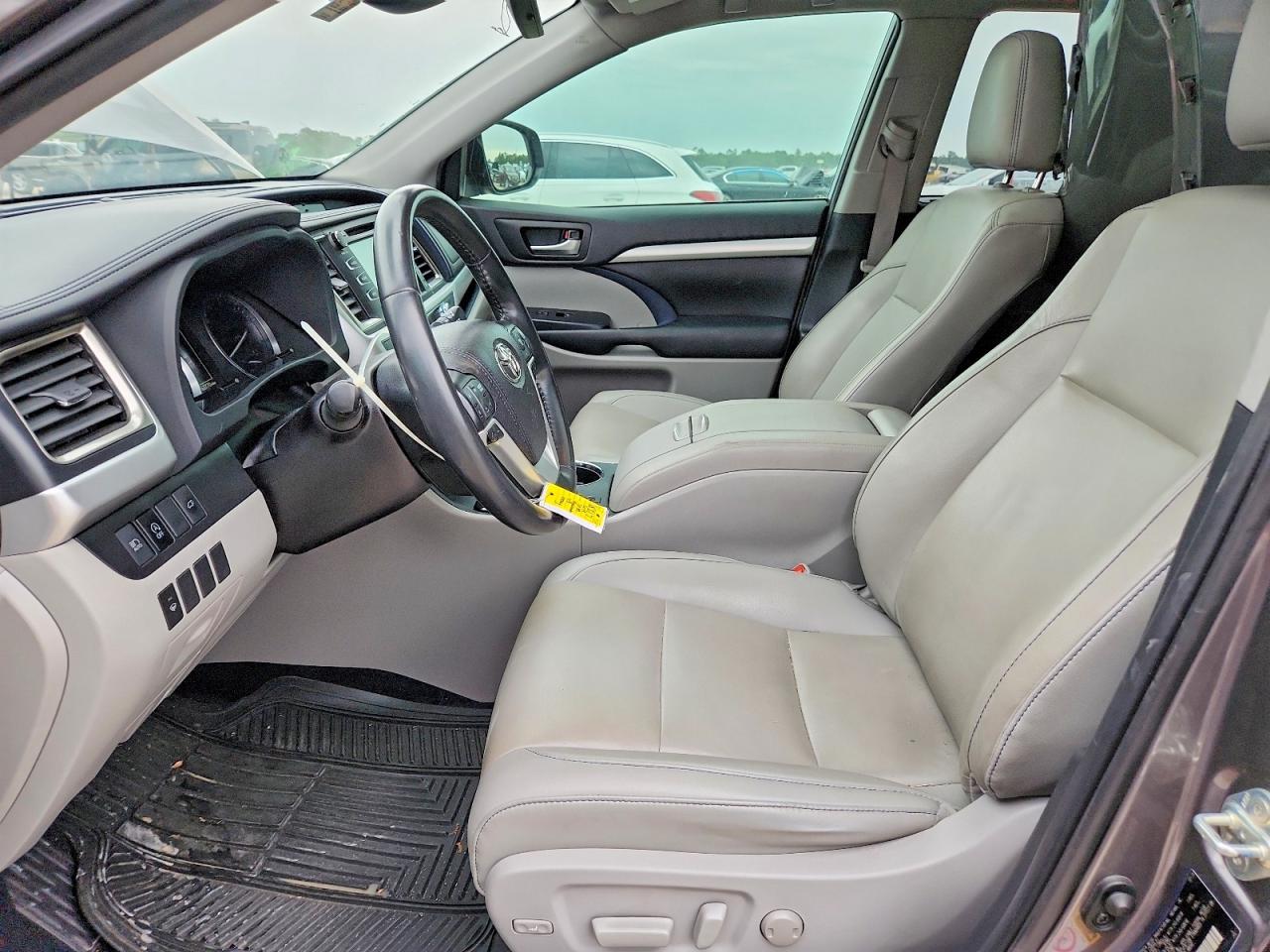 Toyota Highlander Xle