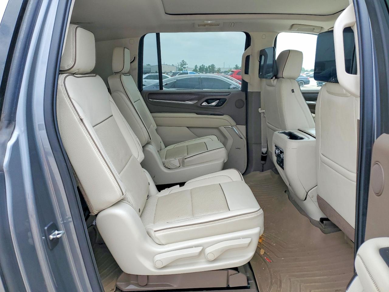 GMC Yukon Denali