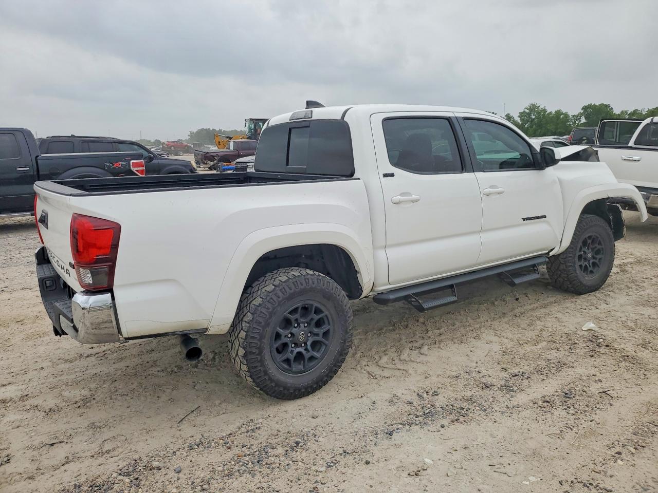 Toyota Tacoma Sr5 V6