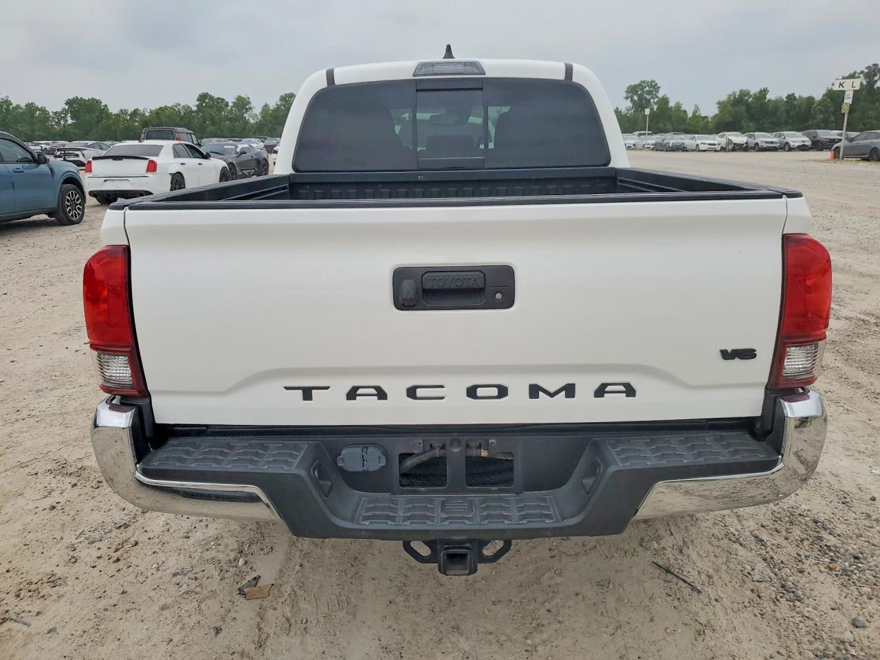 Toyota Tacoma Sr5 V6