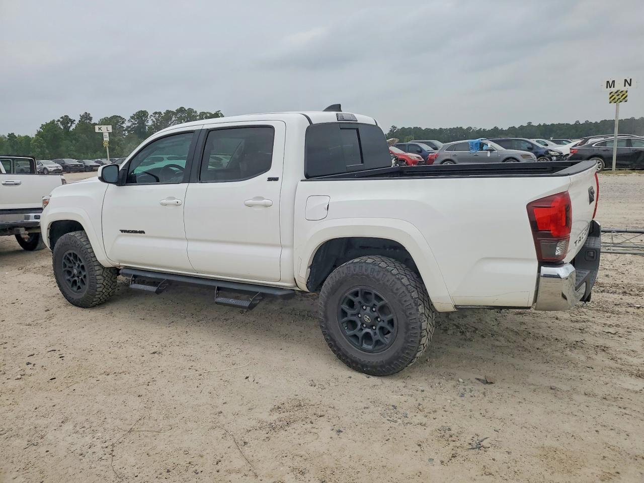 Toyota Tacoma Sr5 V6