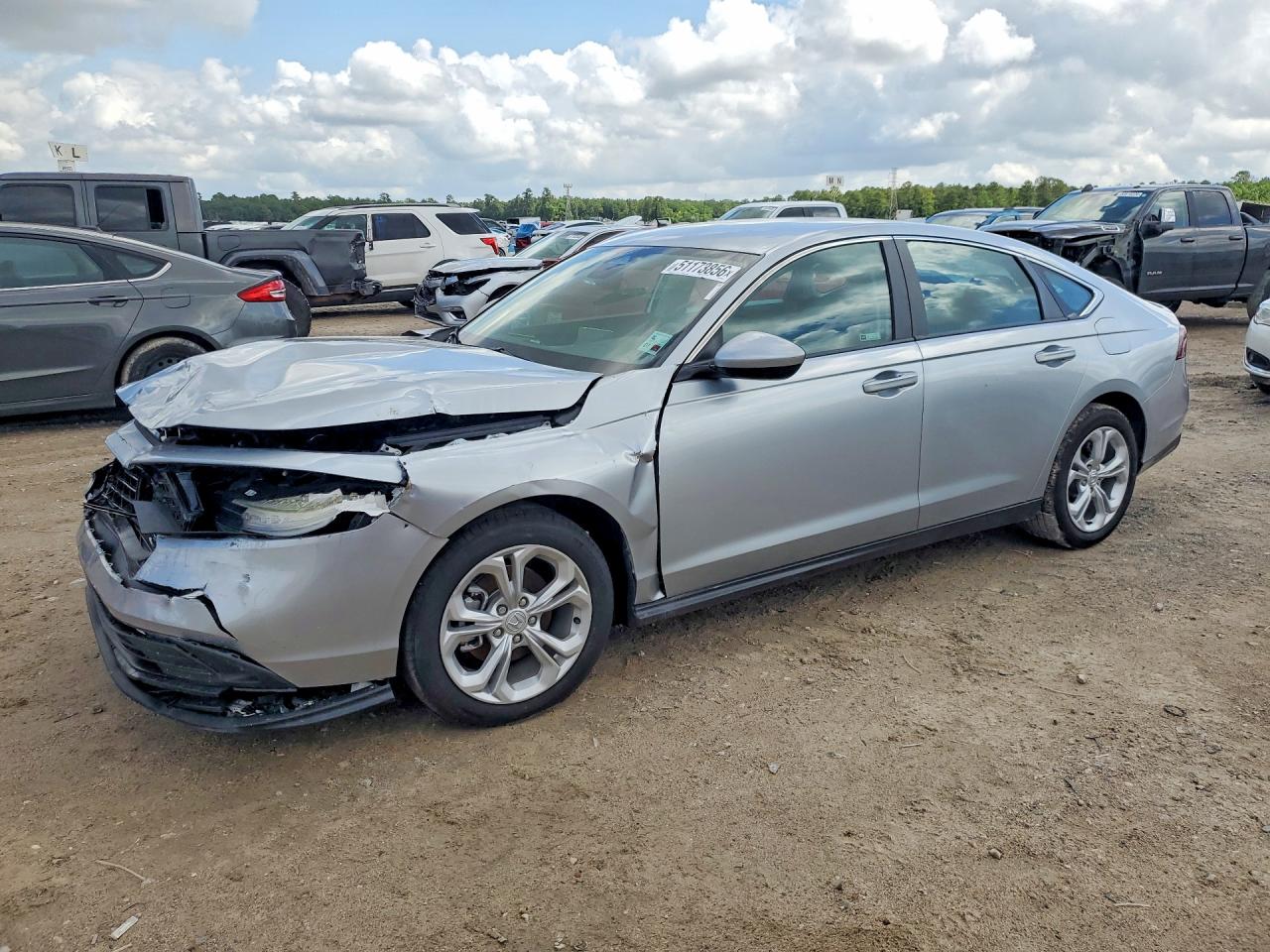 Salvage Honda Accord Image