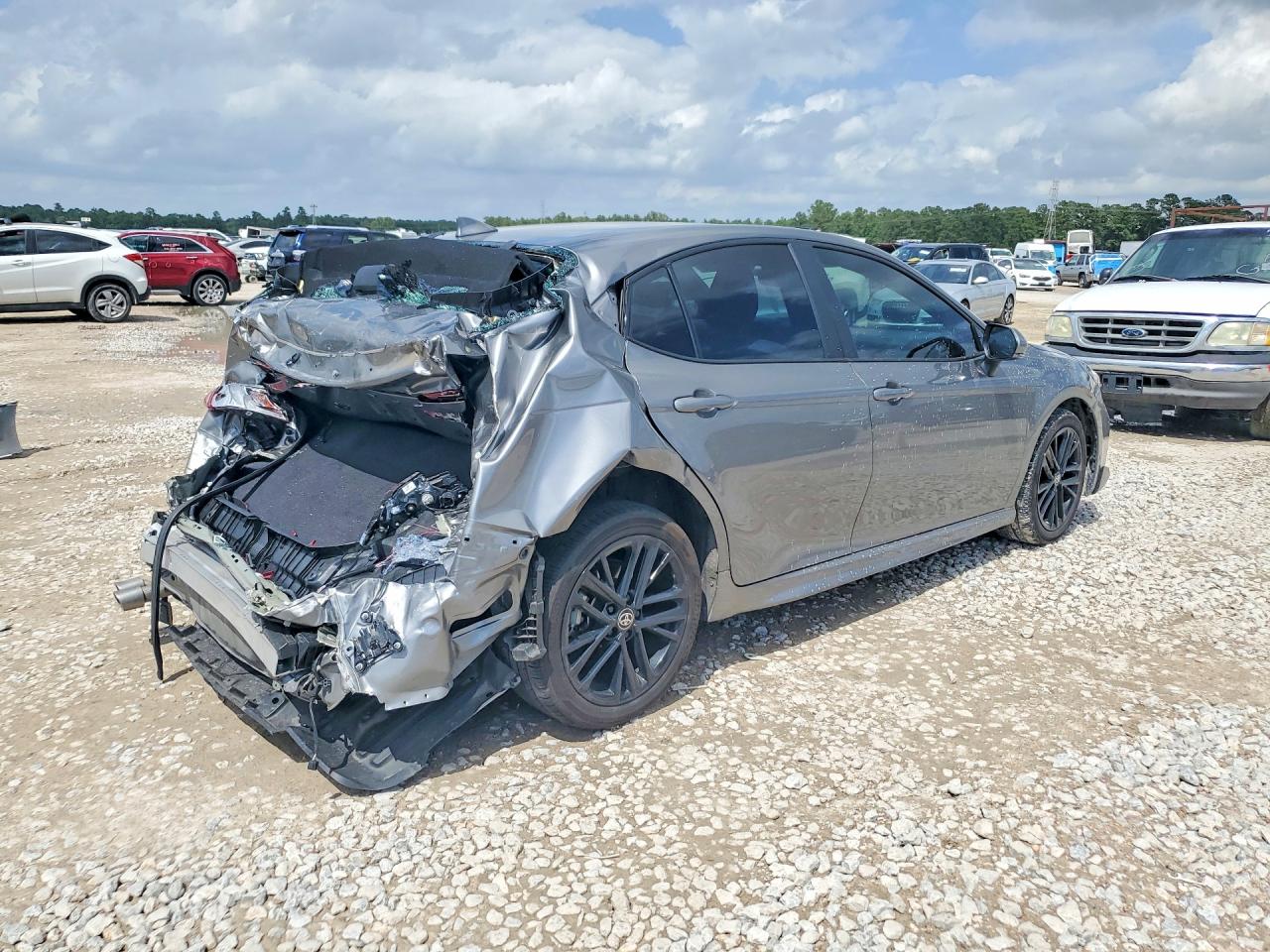 Toyota Camry Se