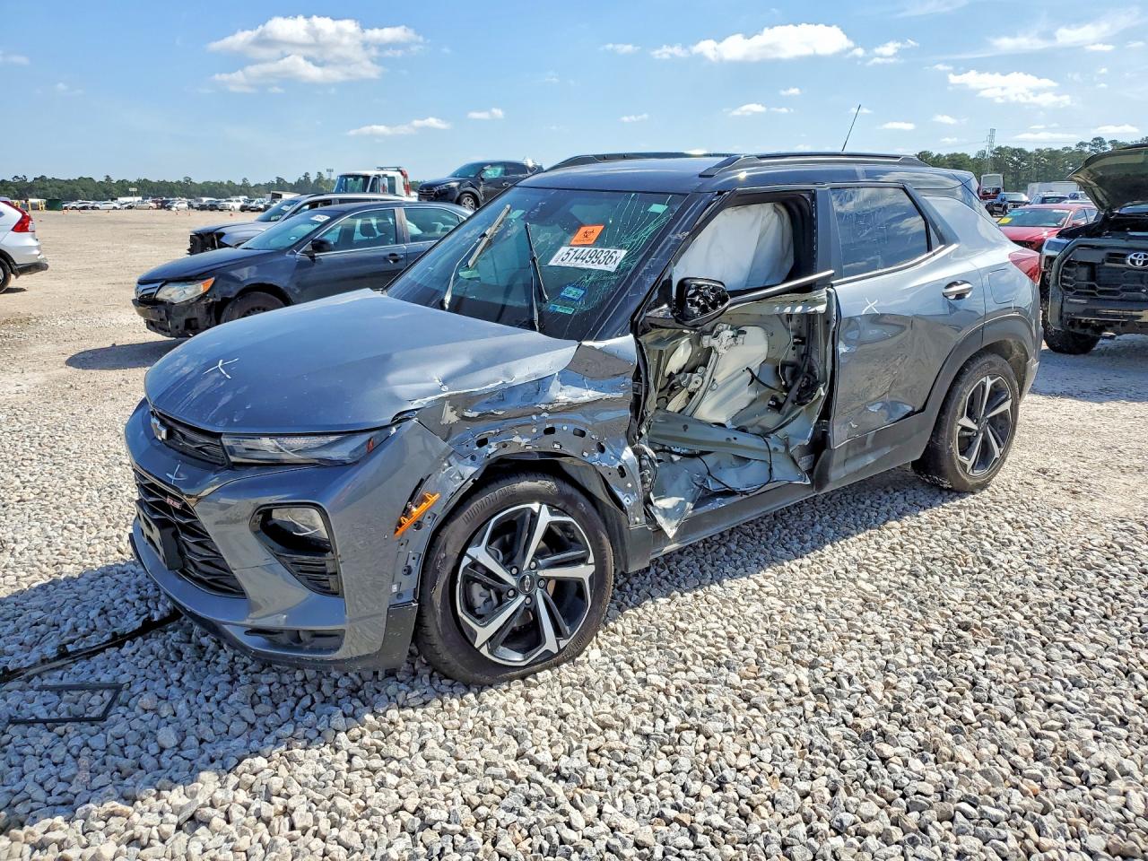 Salvage Chevrolet Trailblazer Image