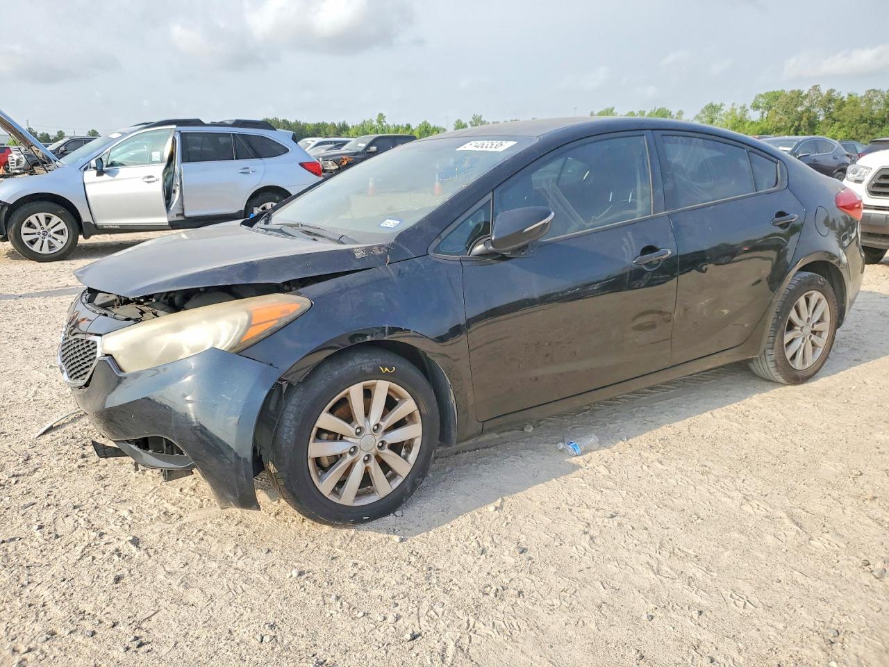 Salvage Kia Forte Image