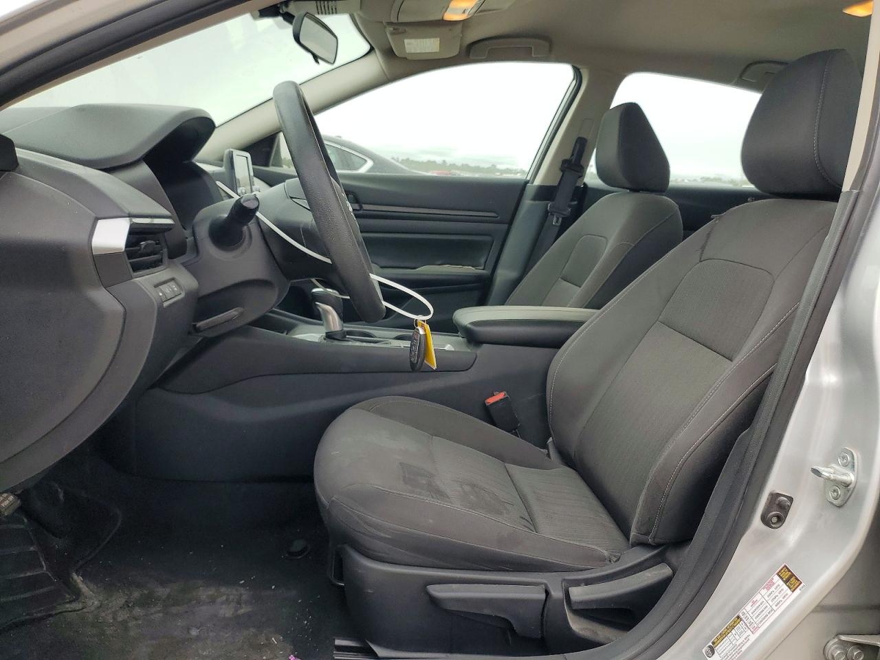 Nissan Altima S