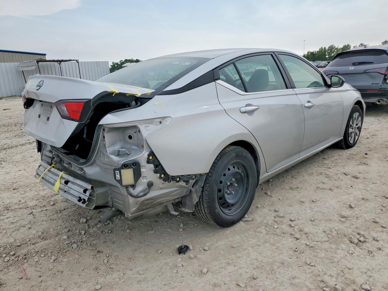 Nissan Altima S