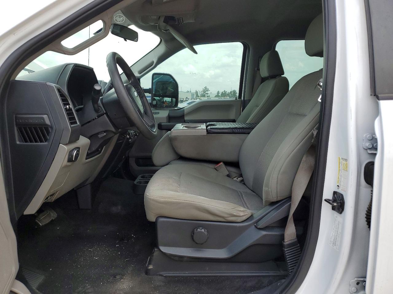 Ford F-350 Super Duty