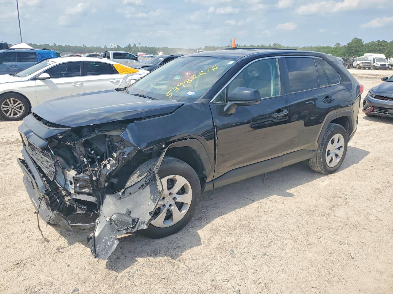 Salvage Toyota RAV4 Image
