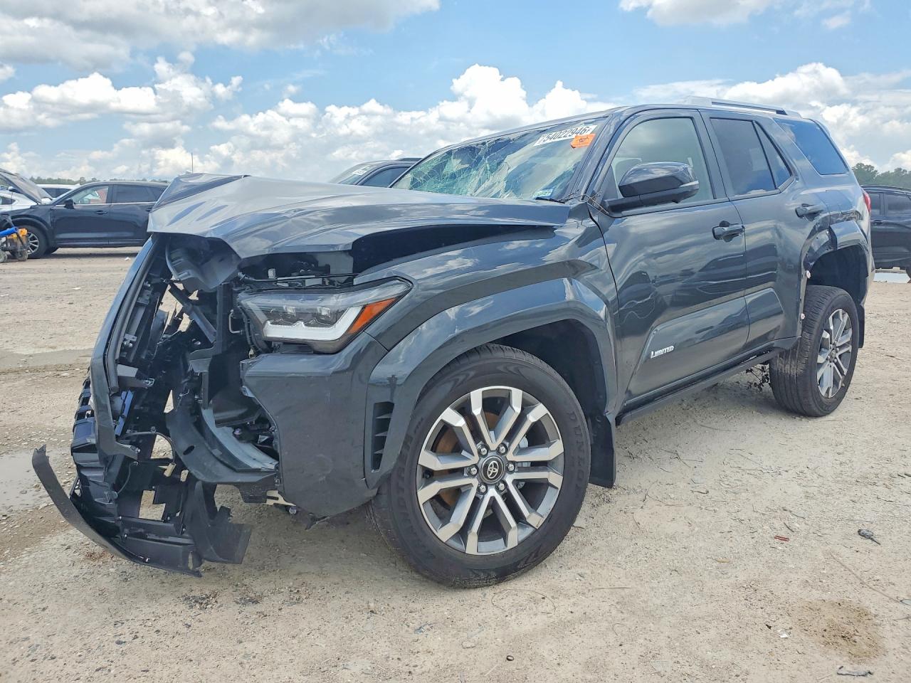 Salvage Toyota 4Runner Image