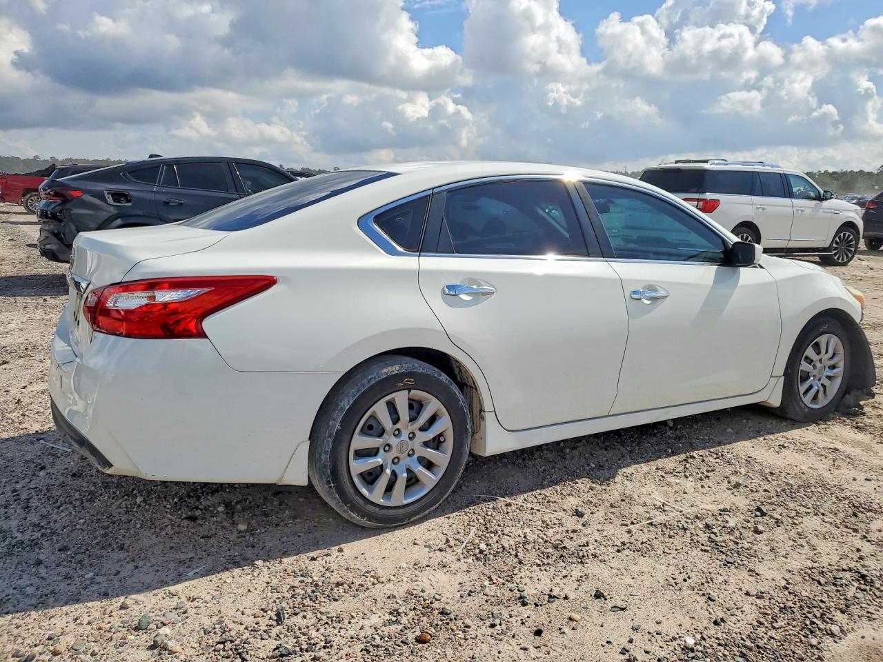 Nissan Altima 2.5 S