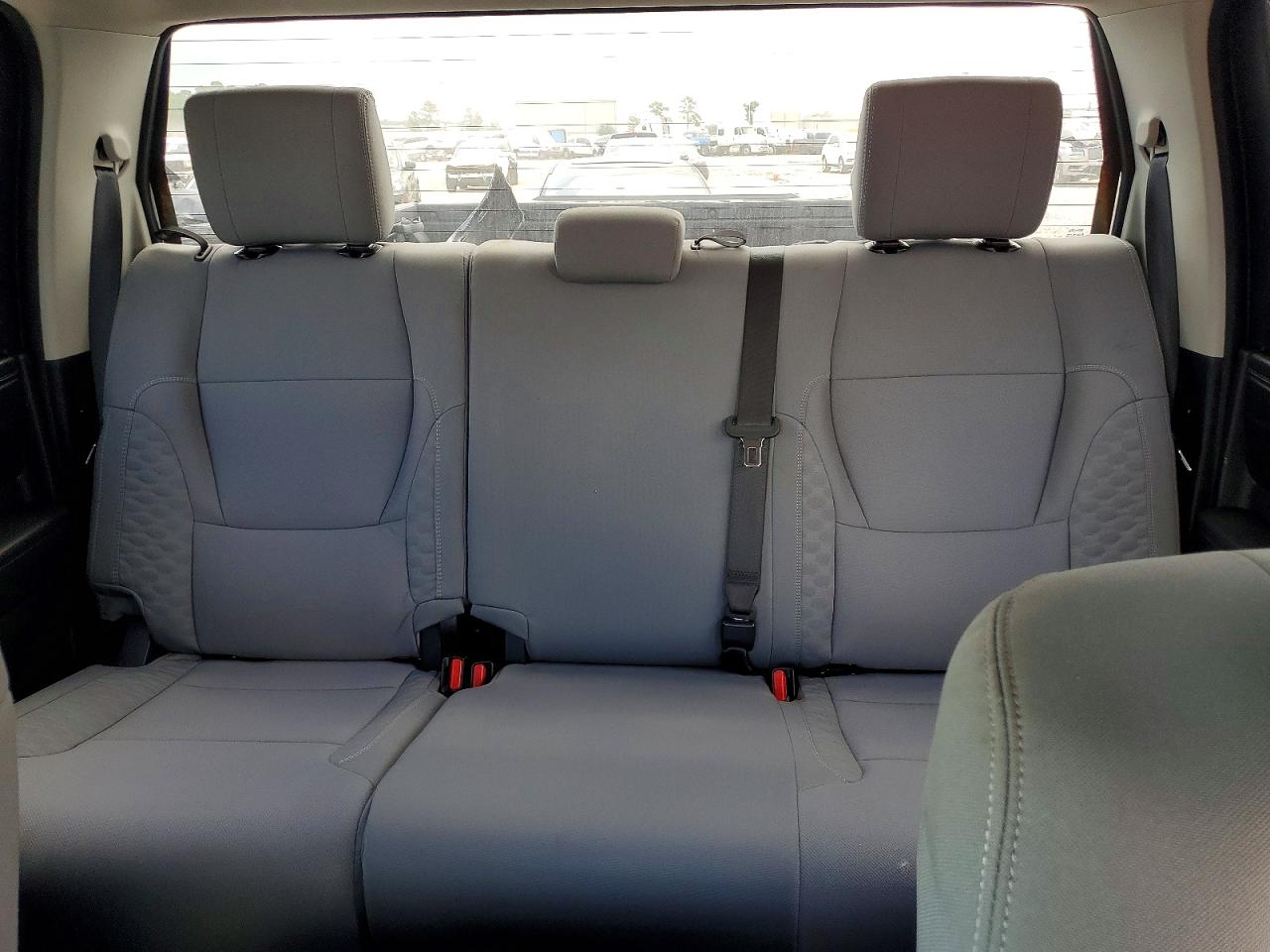 Toyota Tundra Sr5