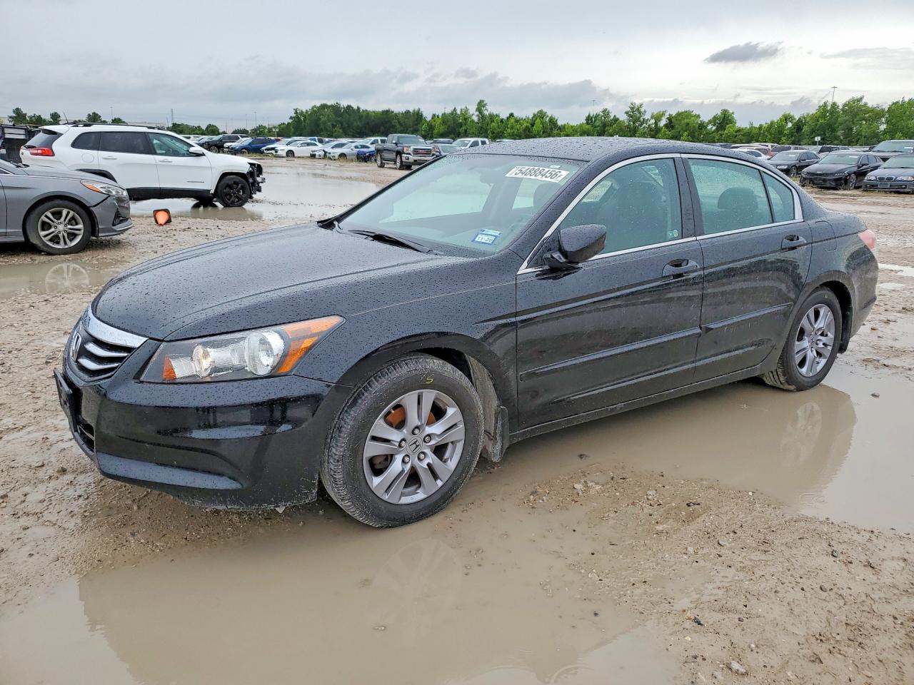Salvage Honda Accord Image