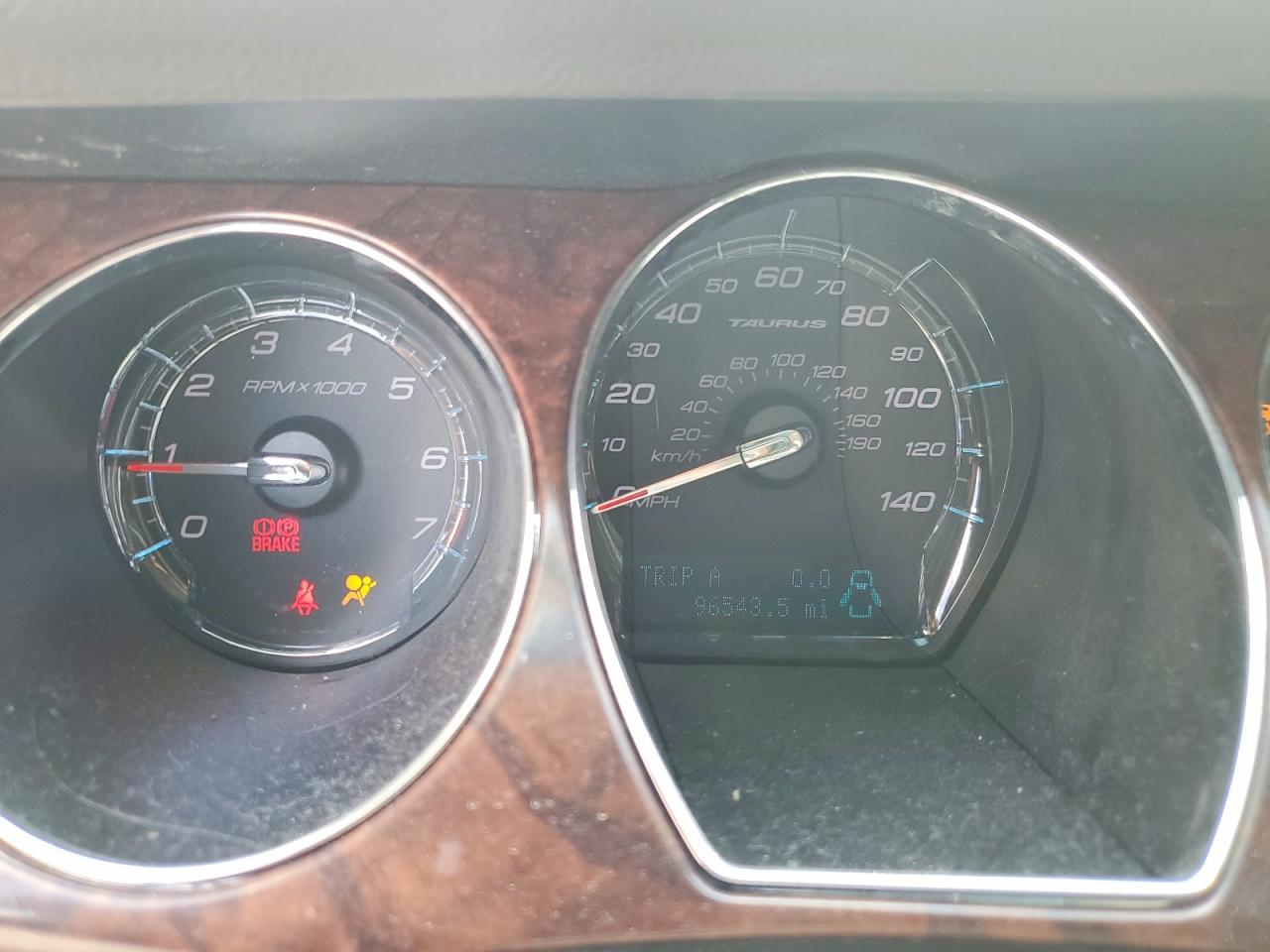 Ford Taurus Limited