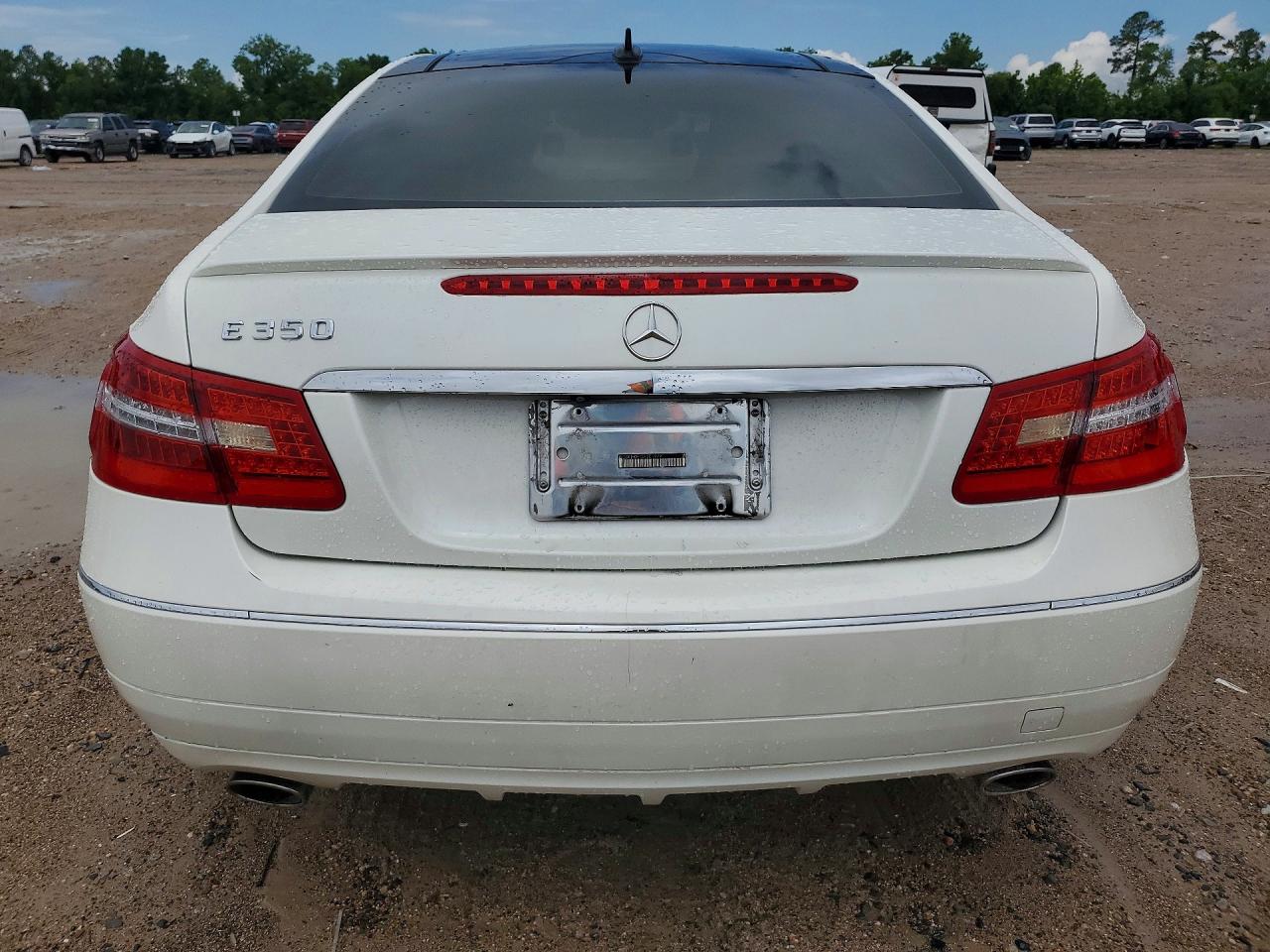 Mercedes-Benz E-Class 350