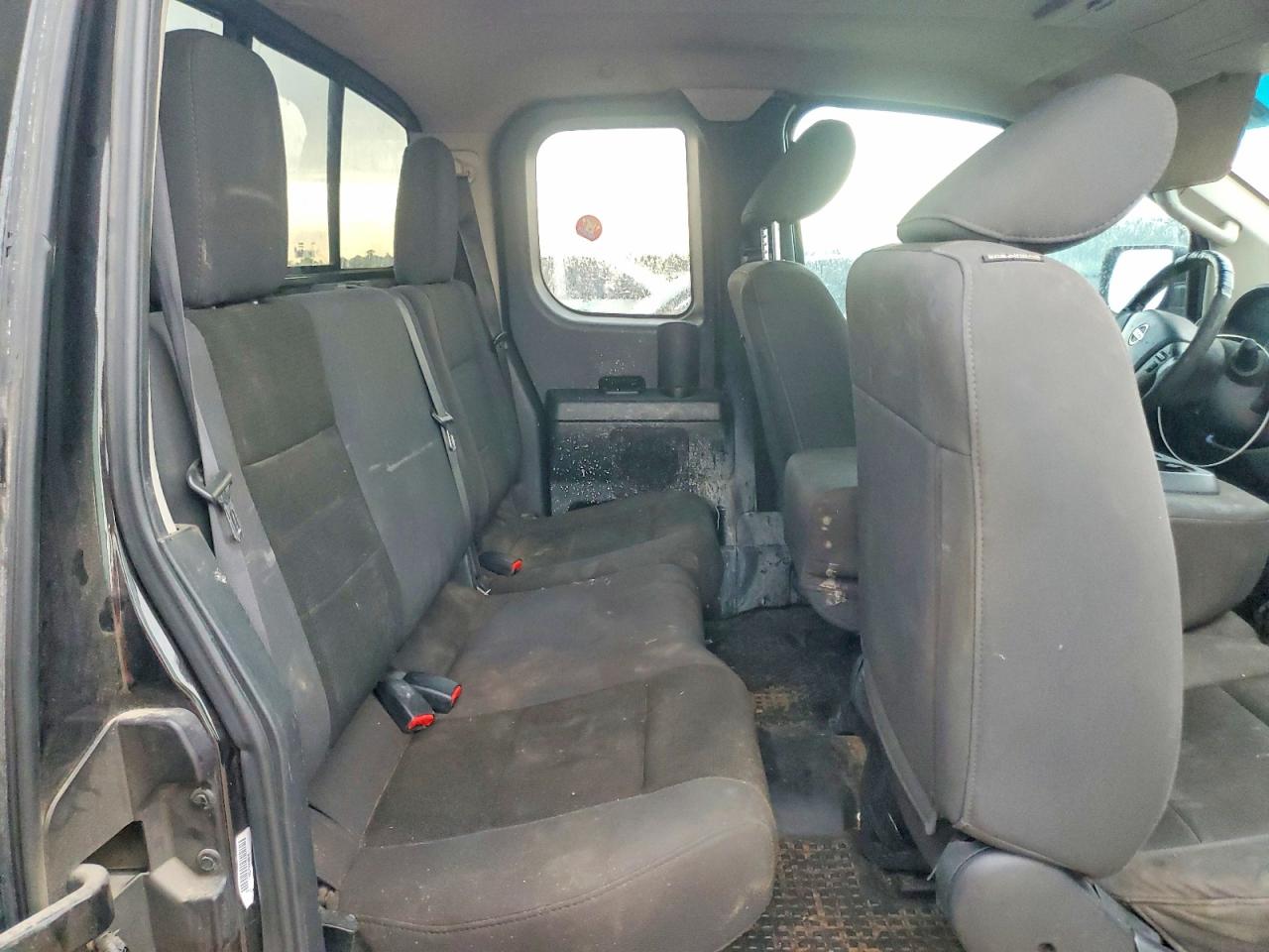 Nissan Titan S