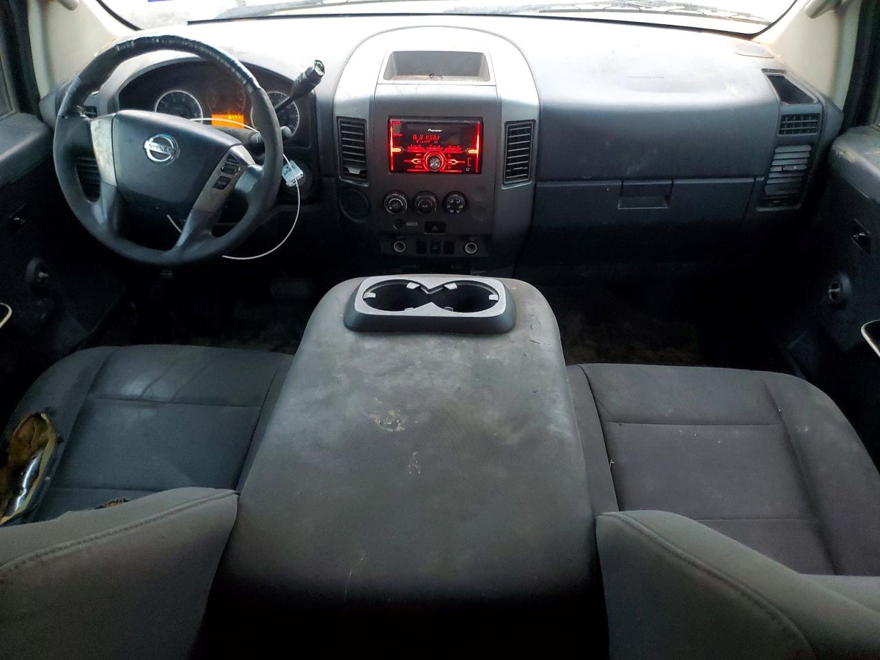 Nissan Titan S