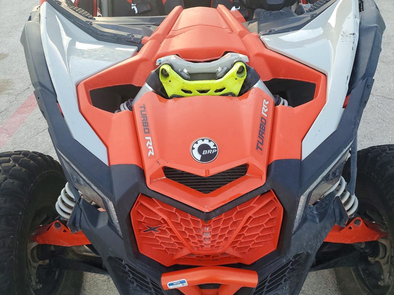 Can-Am Maverick X3