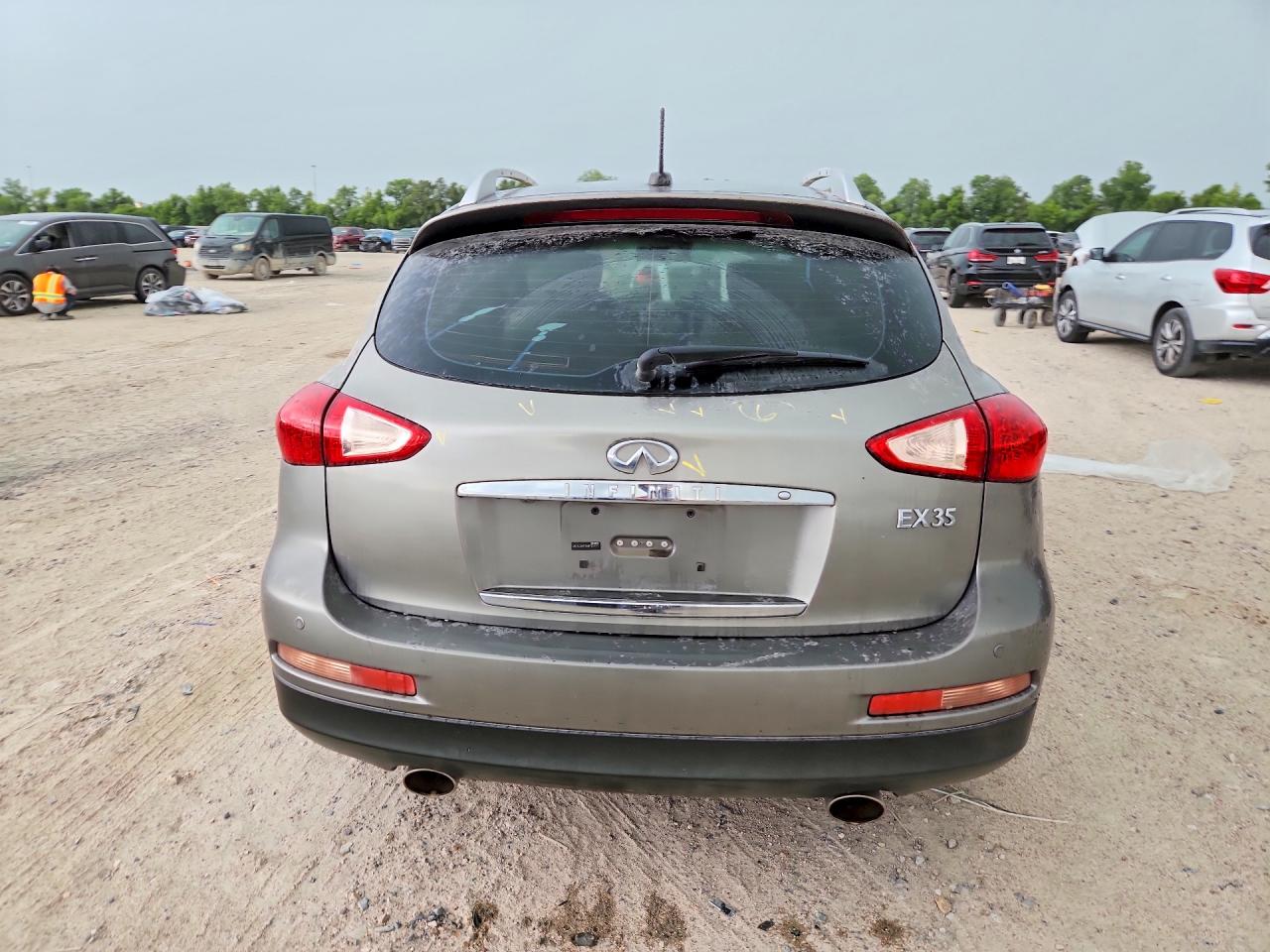 INFINITI Ex Base