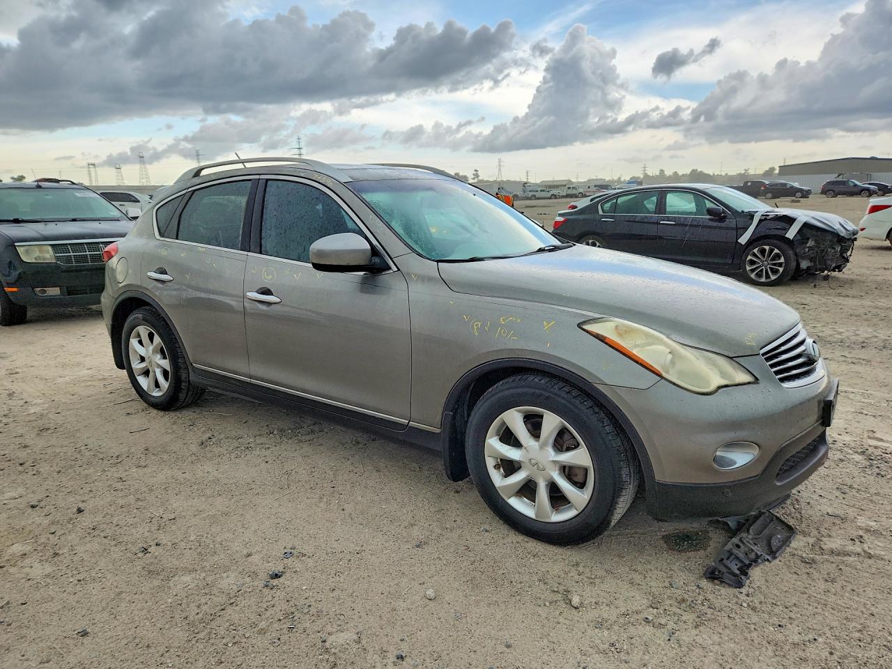 INFINITI Ex Base