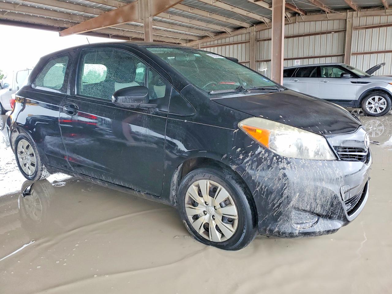 Toyota Yaris 3-door L