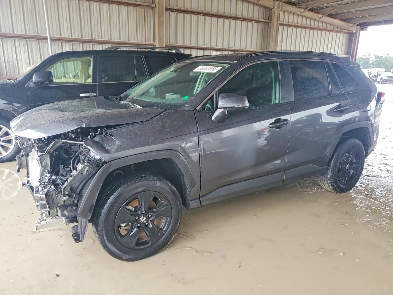 Salvage Toyota RAV4 Image