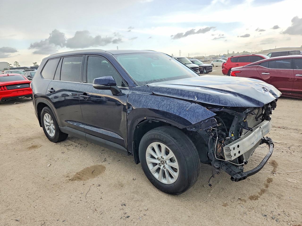 Toyota Grand Highlander Xle