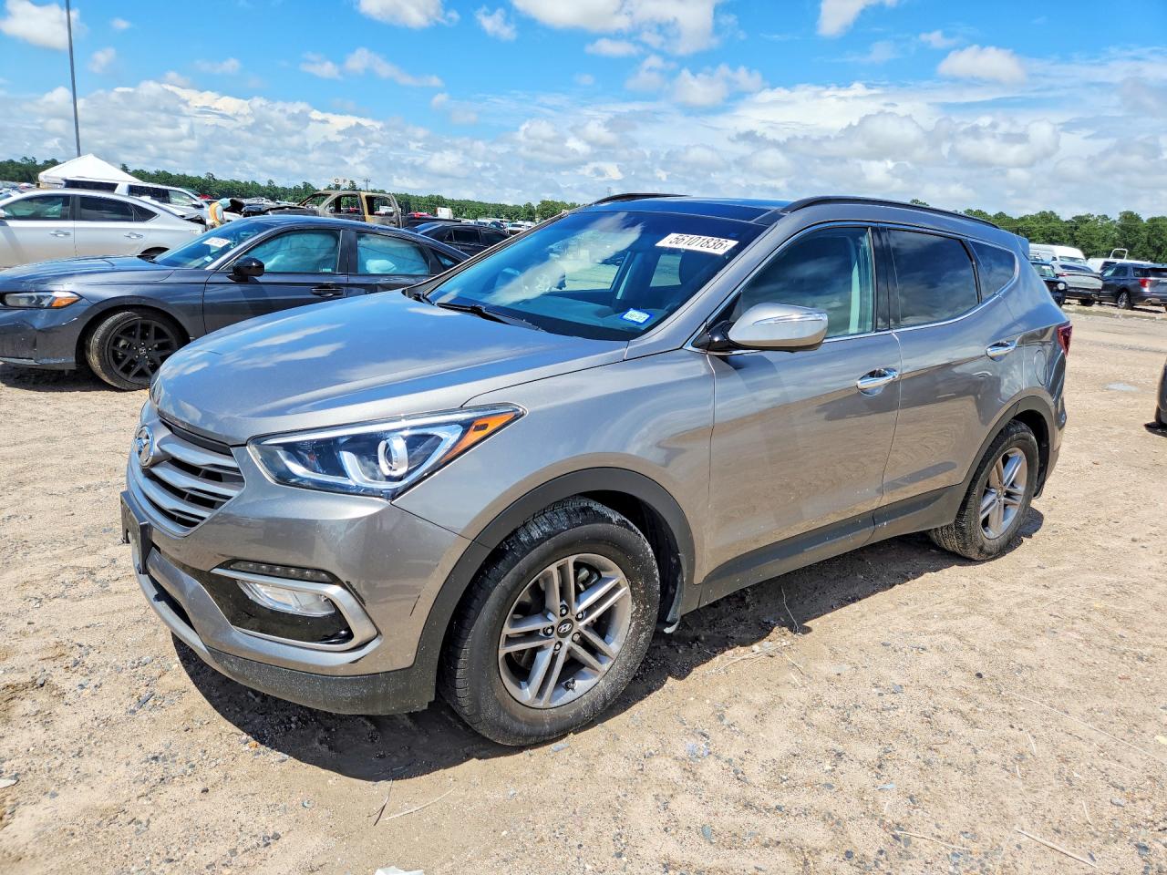 Salvage Hyundai SANTA FE Image