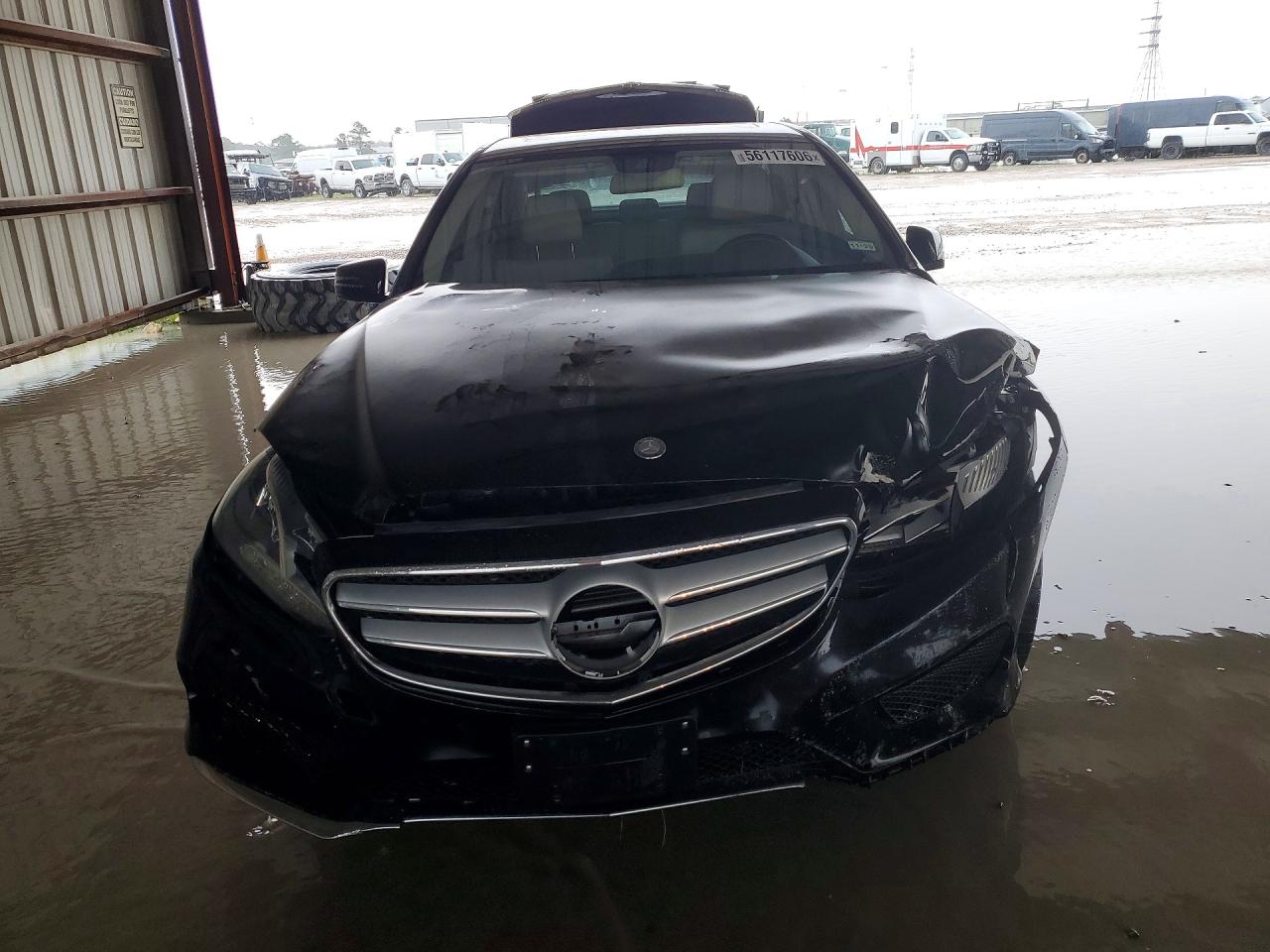 Mercedes-Benz E-Class 250 Bluetec