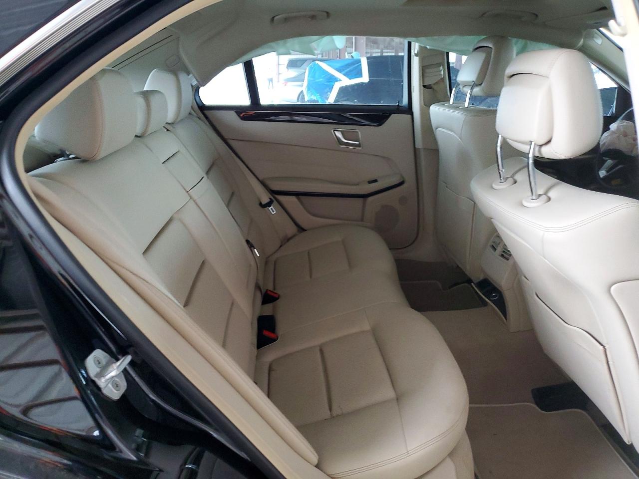 Mercedes-Benz E-Class 250 Bluetec