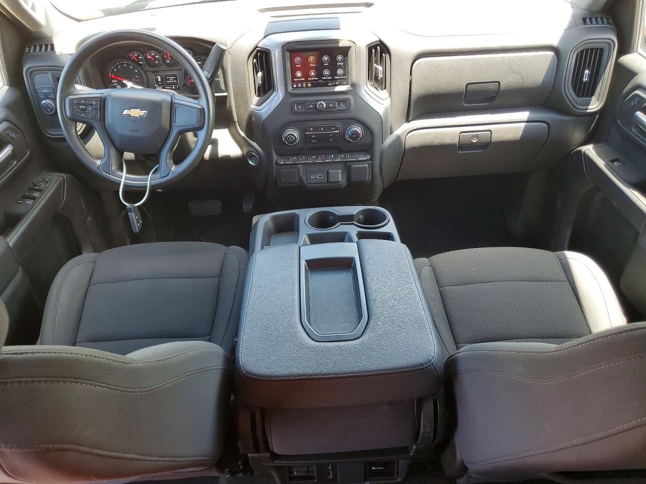 Chevrolet Silverado C1500 Custom