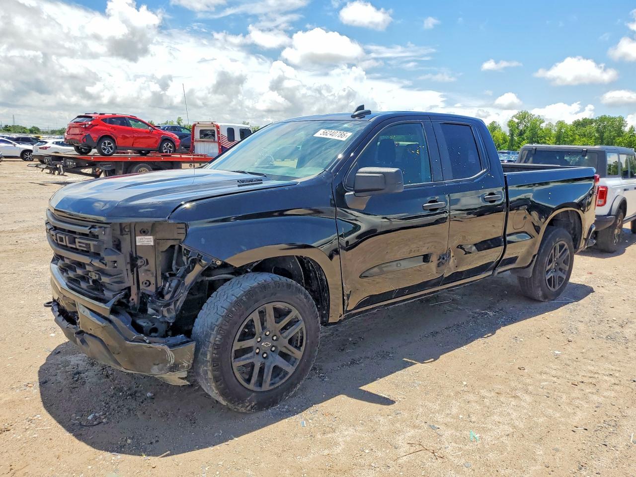 Salvage Chevrolet Silverado Image