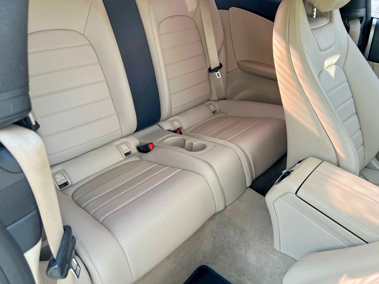 Mercedes-Benz C-Class 300