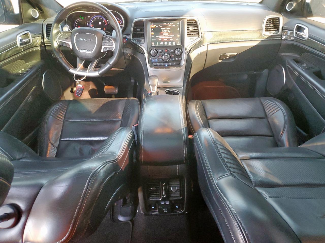 Jeep Grand Cherokee Srt-8
