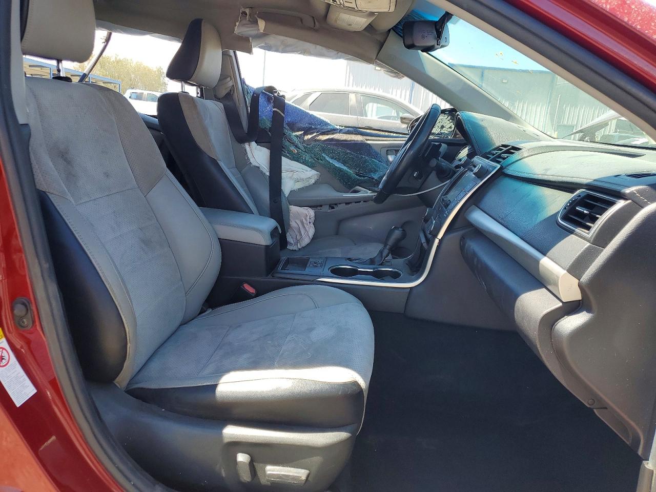 Toyota Camry Xse