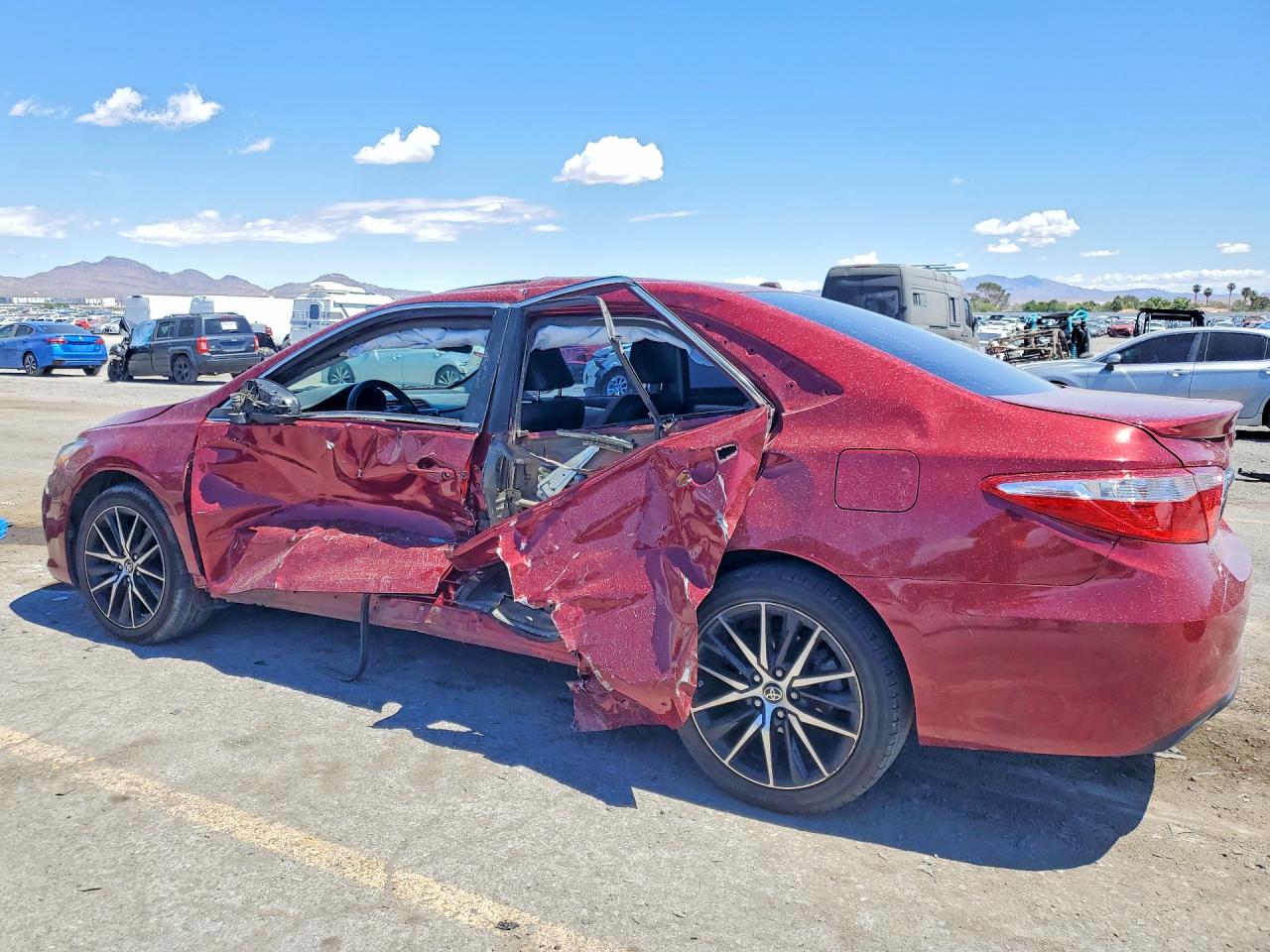 Toyota Camry Xse