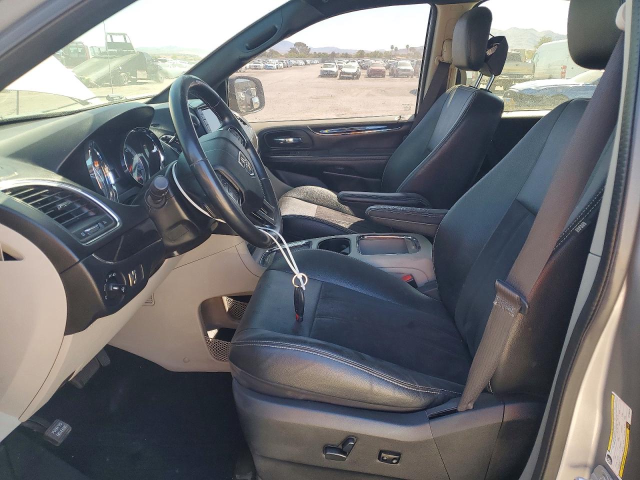 Dodge Caravan Sxt